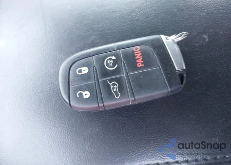 2022 Jeep Grand Cherokee Laredo E/Laredo X from USA, damaged, VIN 1C4RJFAG4NC118853